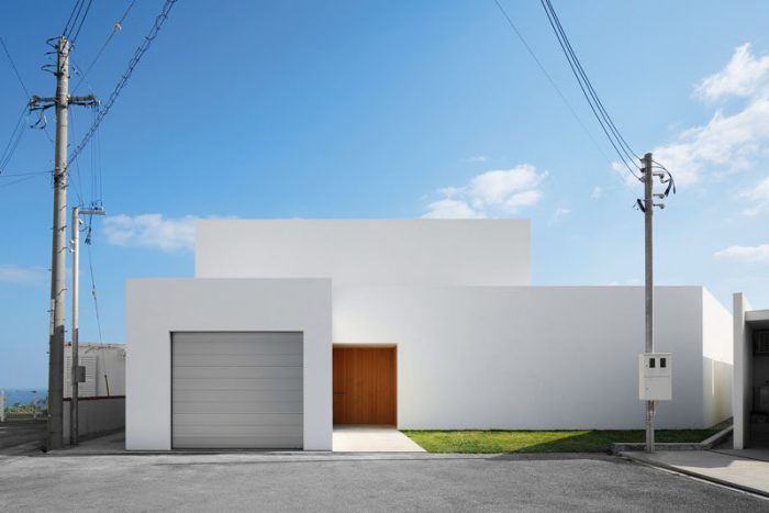 Minimalist house exterior