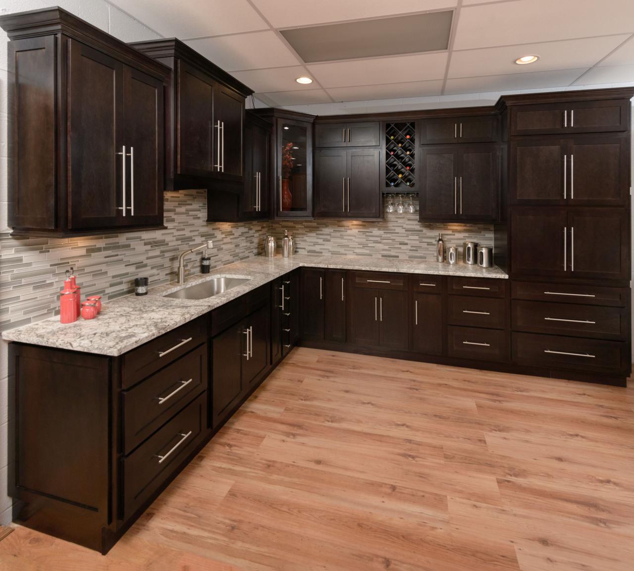 Average price range for custom luxury wood cabinetry