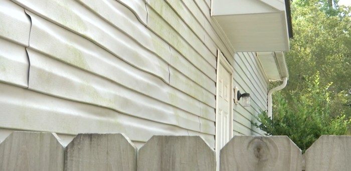 How to prevent warping and buckling of vinyl siding