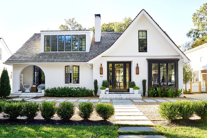 How to modernize a colonial style home exterior